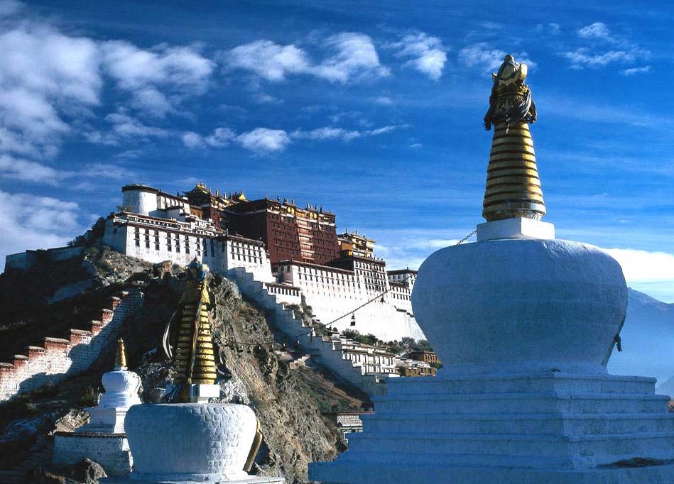 Desenvolvimento de transporte em Tibete atinge níveis significativos nos últimos 50 anos