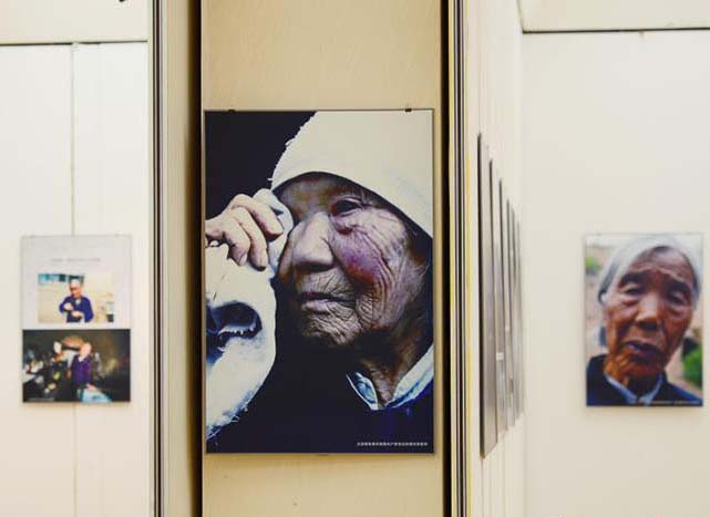 Hangzhou realiza exibição de fotos das “mulheres de conforto”