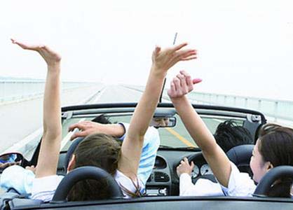 Processo de aluger de automóveis na China a turistas simplificado
