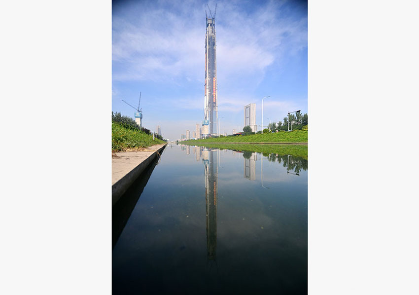 Construção do segundo edifício mais alto no mundo termina em Tianjin