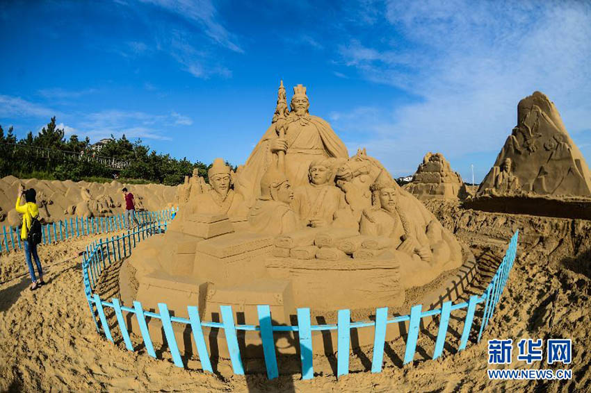 China realiza exposição internacional de esculturas de areia