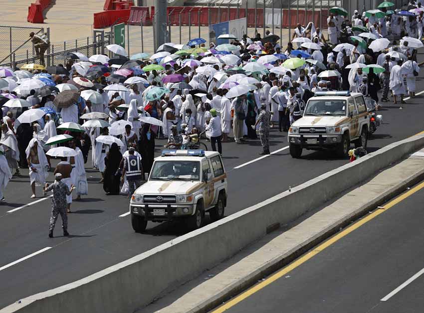 Mais de 700 peregrinos morrem durante a peregrinação anual do Hajj em Meca
