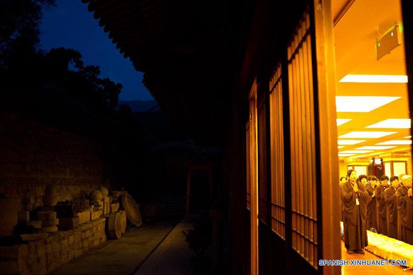 Templo de Longquan adere à internet