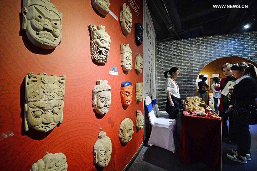 Exibição de patrimônios culturais intangíveis é realizada no leste da China