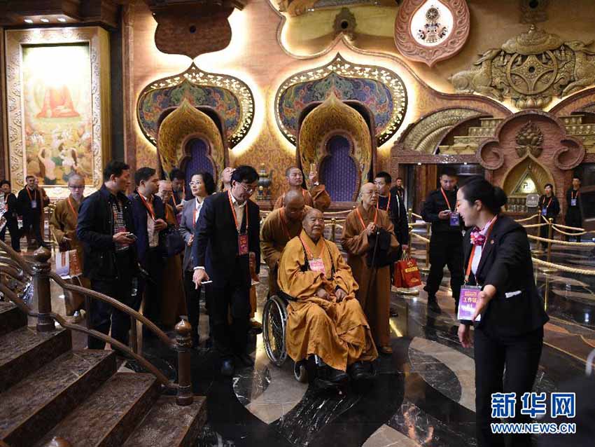 Realizada em Nanquim cerimónia de adoração de relíquia de Shakyamuni