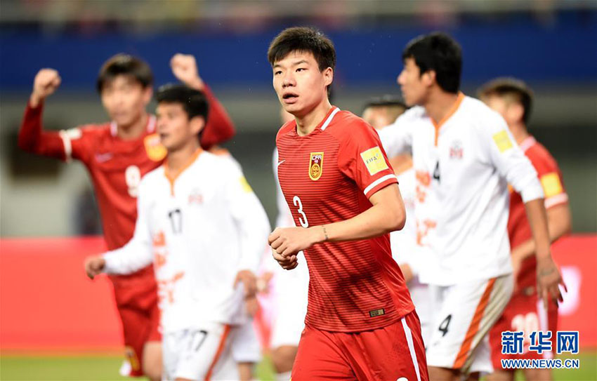 Seleção masculina de futebol da China vence Butão