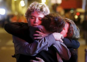 França sofre ataque terrorista, mais de 150 mortes confirmadas