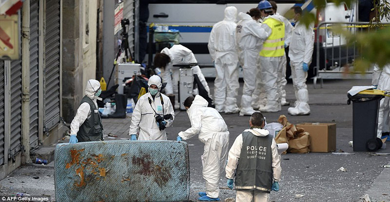 Autoridades francesas capturam 8 suspeitos em rusga policial nos subúrbios de Paris