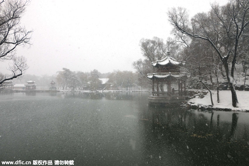 Descida da temperatura acompanhada de neve no norte da China