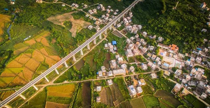 Concluída em Hainan primeira rede ferroviária circular de alta velocidade