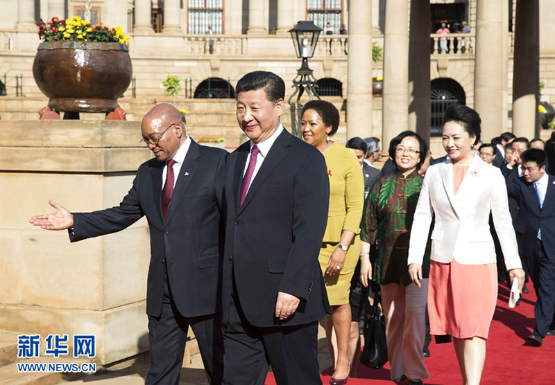 Xi Jinping compromete-se a reforçar os laços com a África do Sul