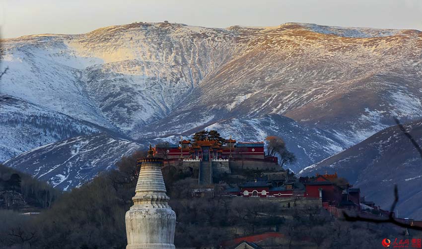 Paisagem de inverno na Montanha Wutai