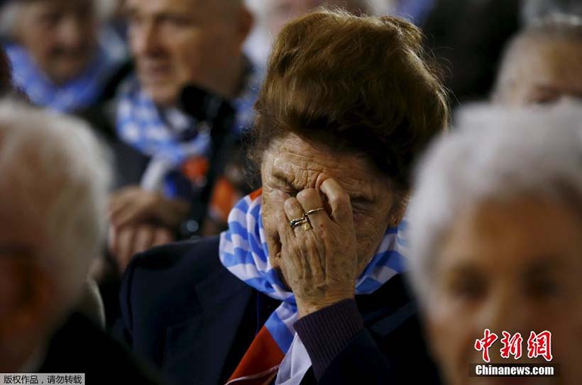 Cerimônia no campo de concentração de Auschwitz homenageia vítimas do Holocausto