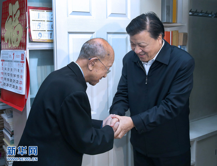 Alto funcionário do PCCh visita personalidades da cultura