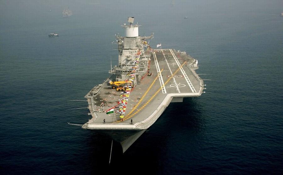 Índia realiza parada marítima internacional