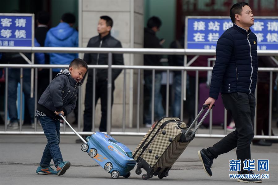 China com pico de deslocações de retorno no final do Ano Novo Chinês