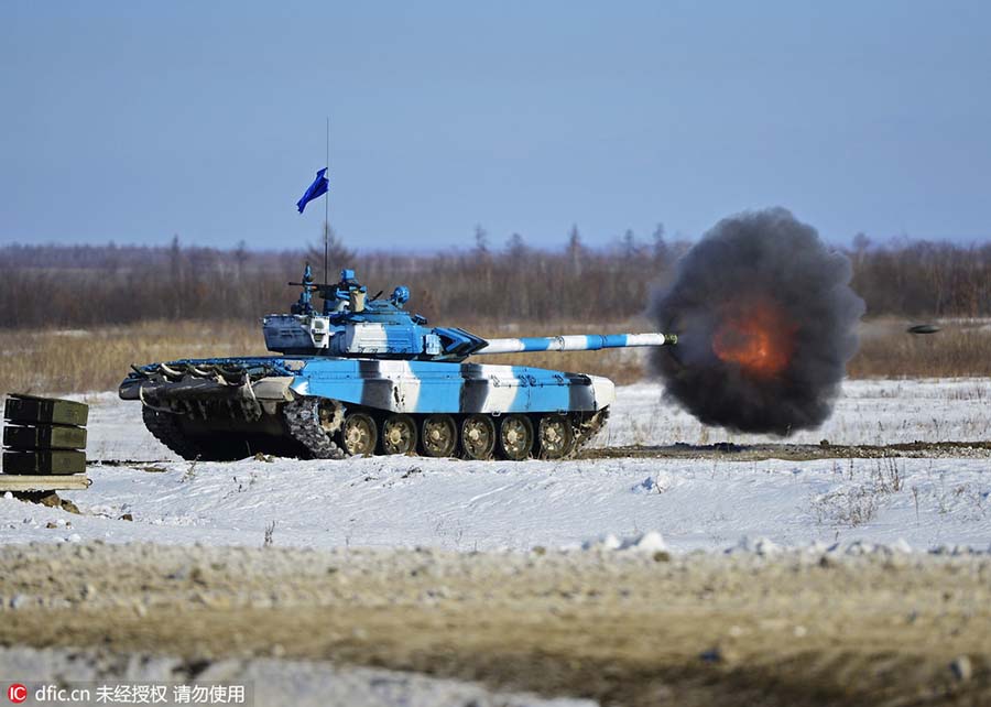 Realiza-se na Rússia a competição Tank Biathlon de 2016
