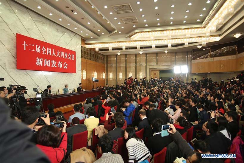 Realizada em Beijing coletiva de imprensa da 4ª sessão da 12ª APN