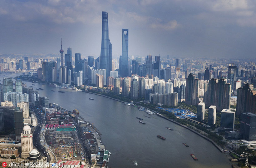 Arranha-céu mais alto da China será aberto ao público em breve