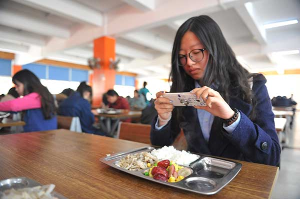 Cantinas universitárias da China com seleção de pratos “gourmet”