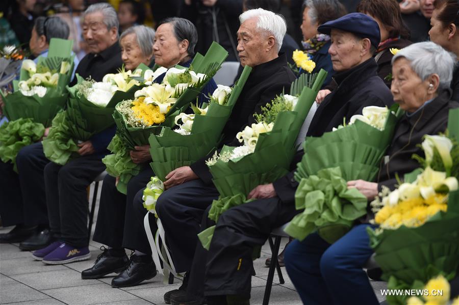 Nanjing realiza cerimônia em memória das vítimas do Massacre