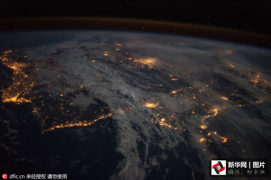 NASA publica galeria de fotos da terra tiradas do espaço