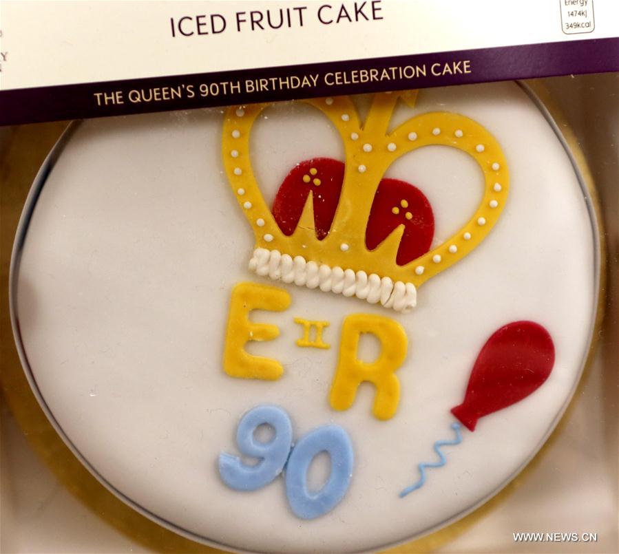 90º aniversário da rainha britânica Elizabeth II celebrado em Londres