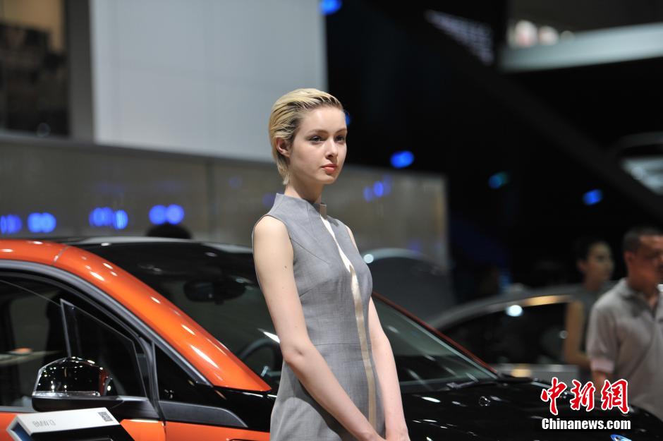 Modelos da Exposição Internacional de Automóveis de Beijing