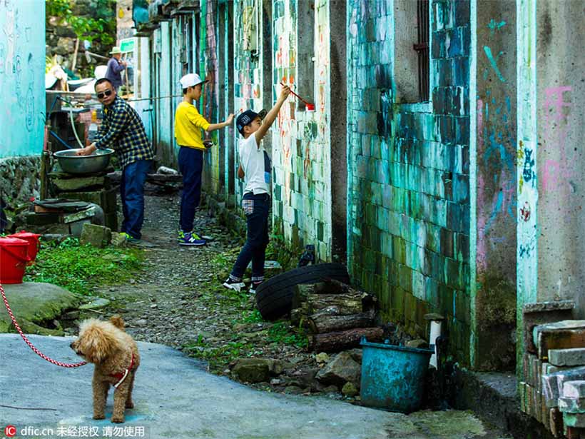 Arte em grafite promove turismo em aldeia de Zhejiang