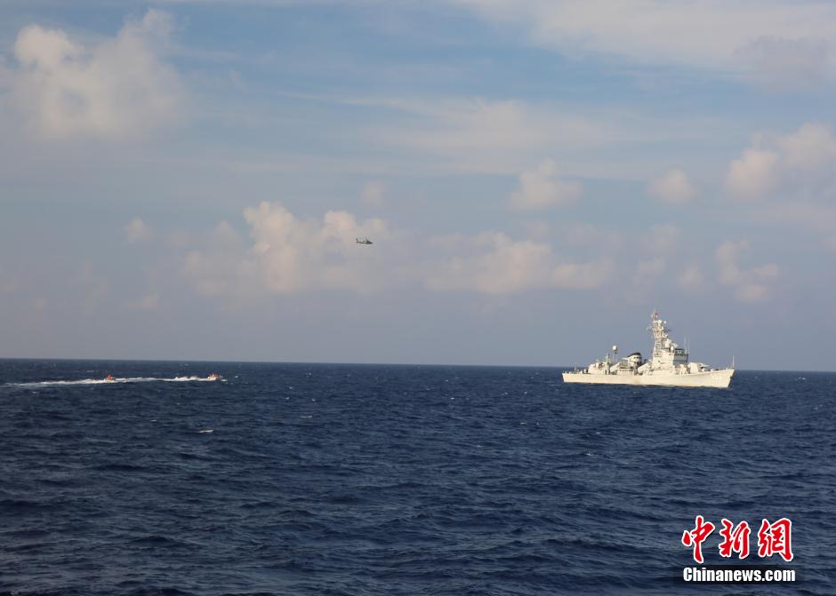 Marinha chinesa realiza exercício de resposta à circunstâncias especias no MSC