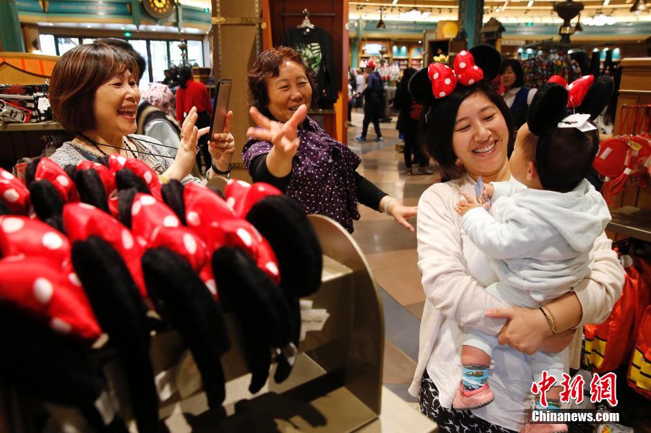 Disneylândia Shanghai realiza ensaio de abertura