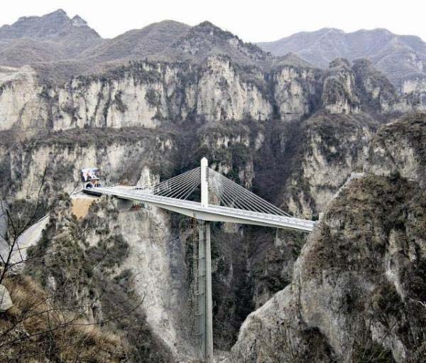 Ponte Xianshenhe na Motanha Taihang