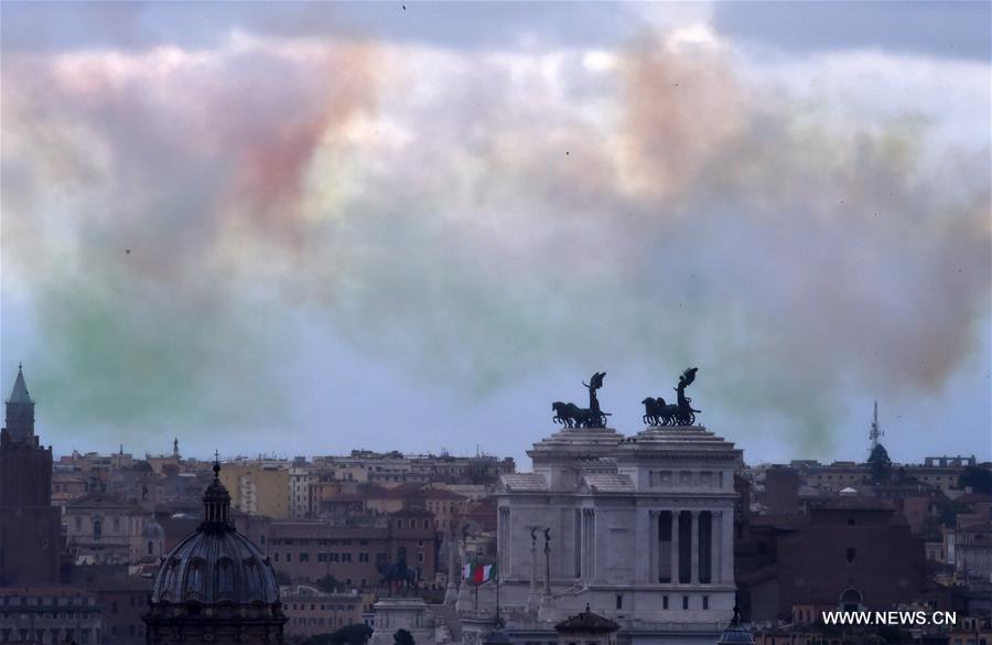 Roma: Parada militar do Dia da República