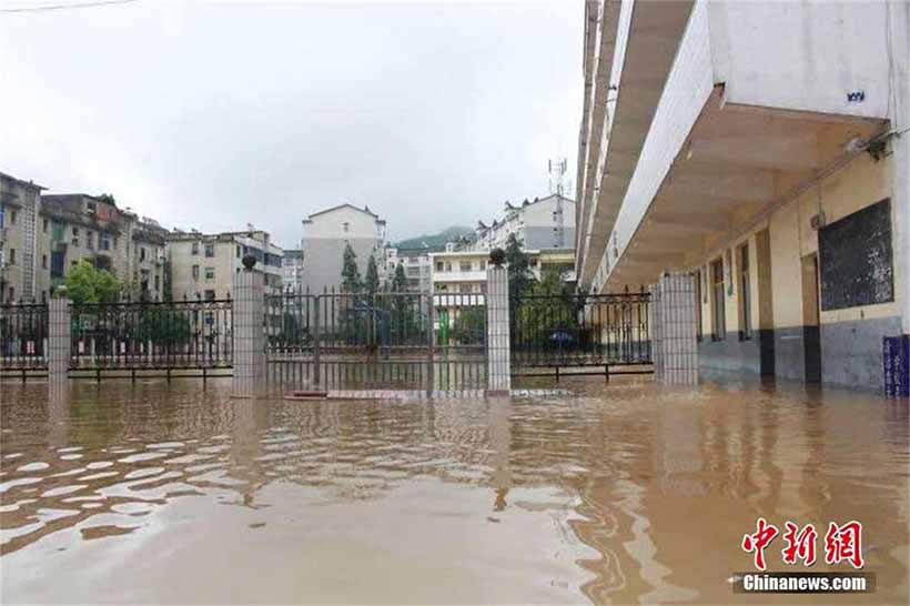 Fortes chuvas causam inundações em Chongqing