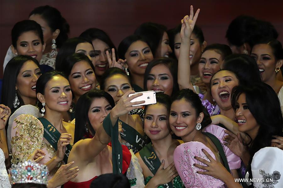 Noite de coroação da Miss Filipinas Earth 2016