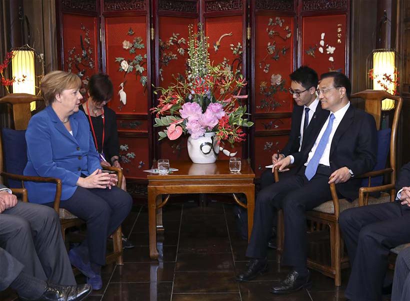Li Keqiang confiante relativamente às relações sino-germânicas