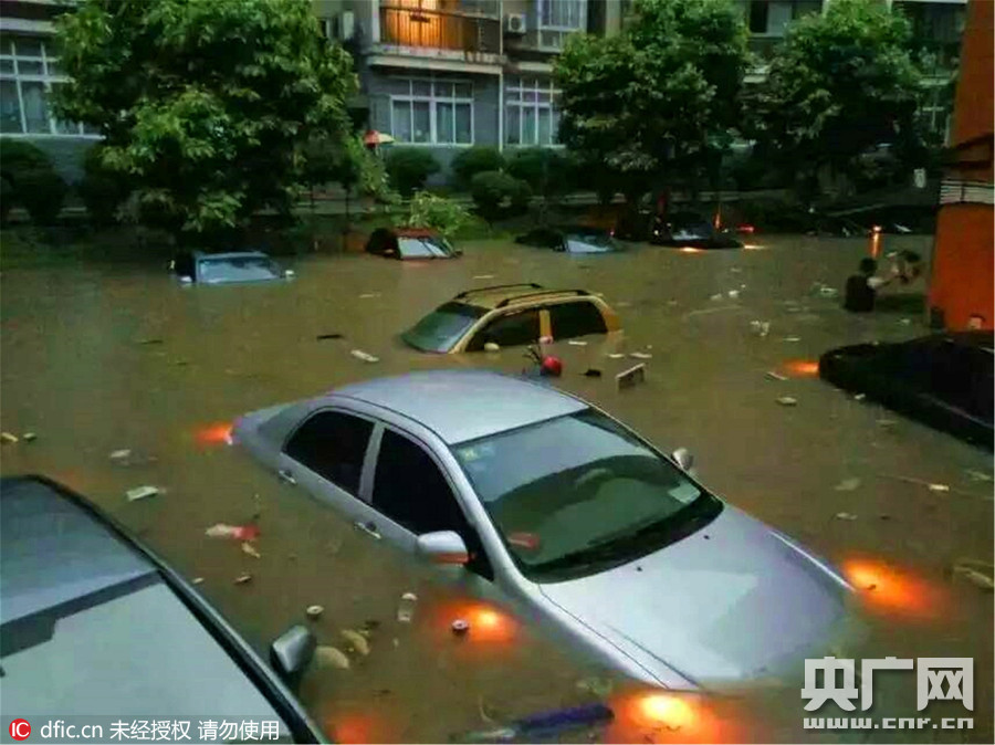 Chuvas deixam 42 mortos e 25 desaparecidos na China