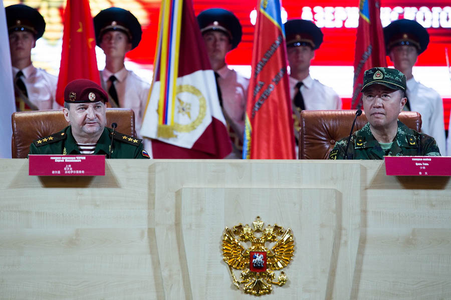 China e Rússia organizam exercícios militares antiterrorismo conjuntos