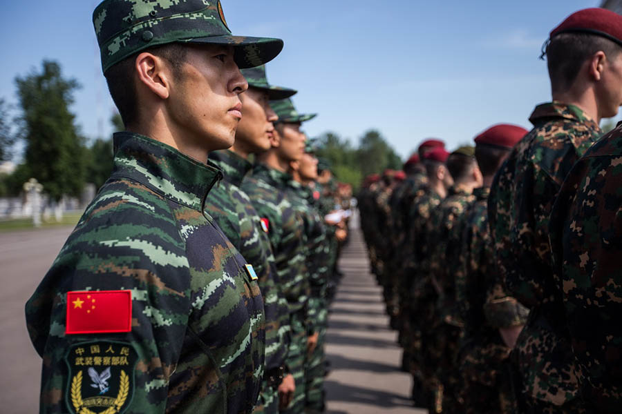China e Rússia organizam exercícios militares antiterrorismo conjuntos
