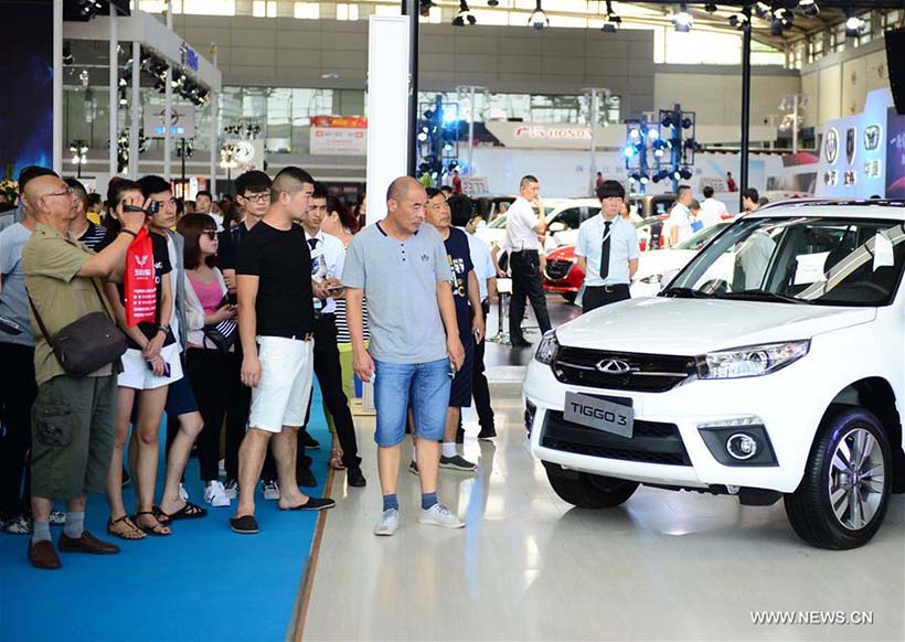 7ª Exposição Internacional de Automóveis é aberta no noroeste da China