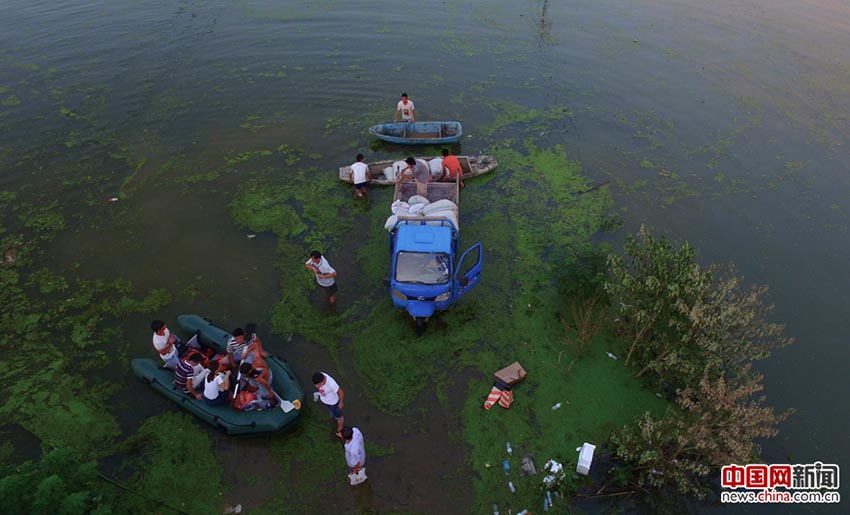 Inundações causam 161 mortos na margem do rio Yangtzé