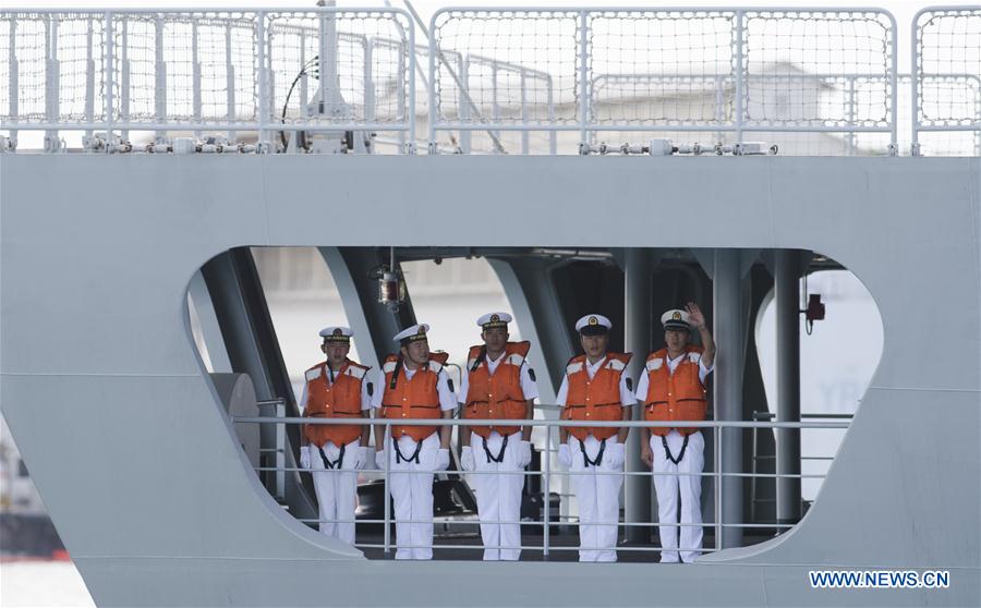 Frota chinesa sai de Pearl Harbor para a RIMPAC-2016