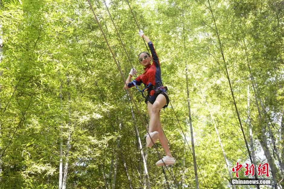 “Super Heroínas” experienciam aventura na selva