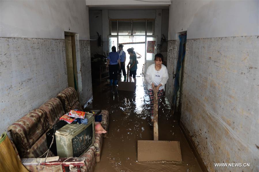 Enchentes em Hebei deixaram 130 mortos e 110 desaparecidos