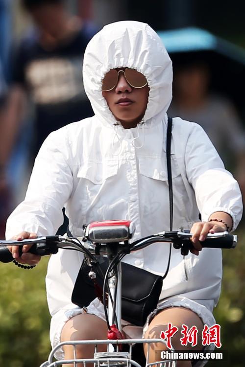 Calor coloca regiões da China em alerta laranja