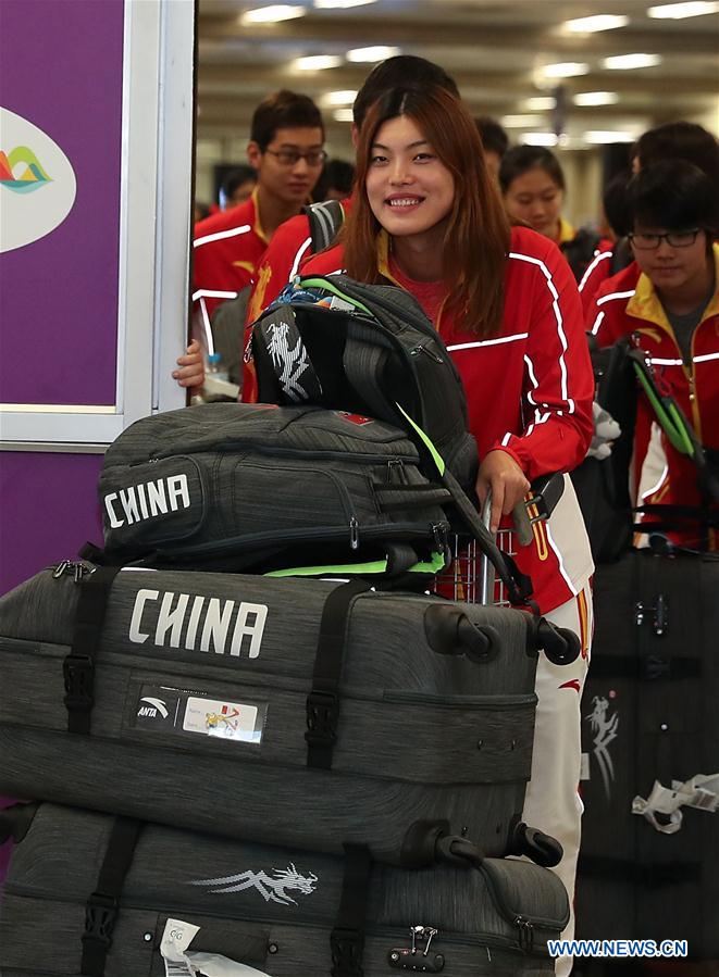 Equipe de natação da China chega ao Rio