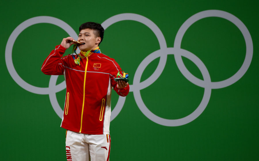 China conquista três medalhas de ouro no segundo dia das Olimpíadas