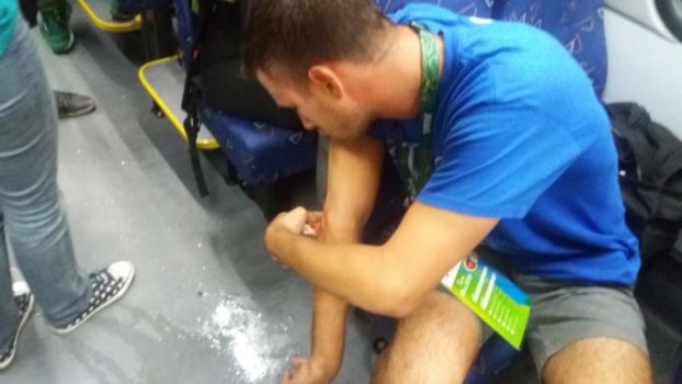 Rio2016: ônibus da imprensa é atingido e há suspeita de bala perdida