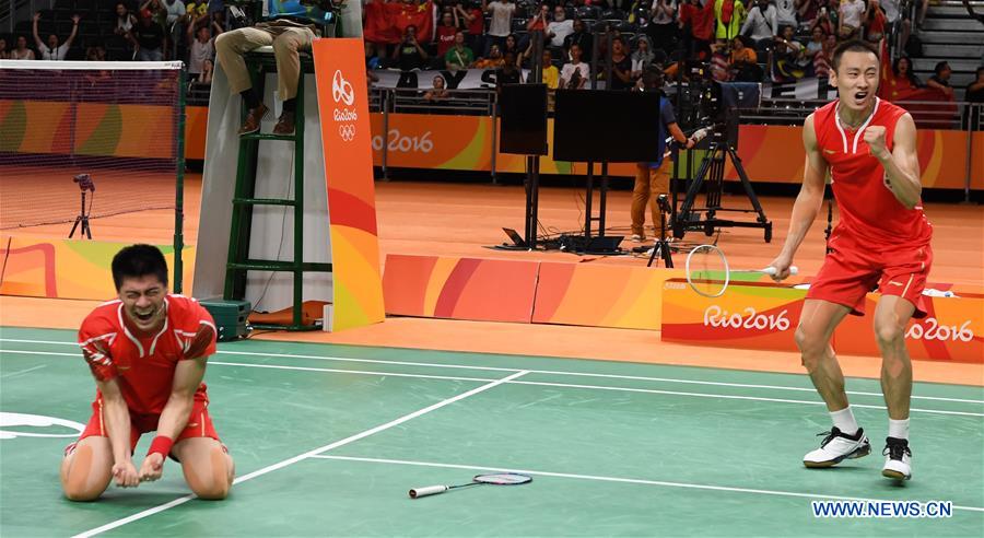 Rio 2016: China leva ouro nas duplas masculinas de badminton
