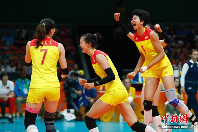 China vence Sérvia e conquista ouro olímpico no voleibol feminino